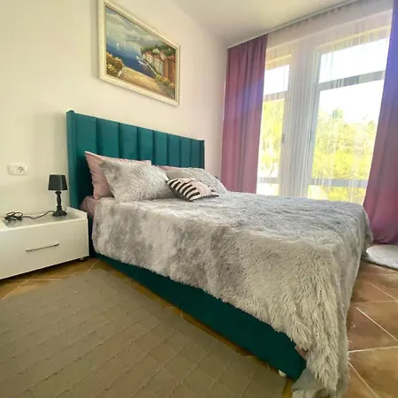 Holiday 2 Apartment *